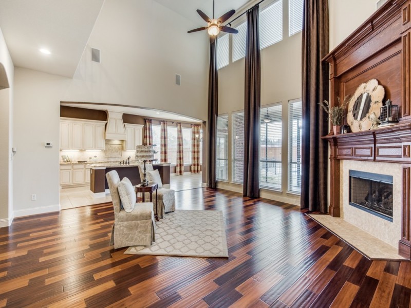    Family Room with Soaring Ceilings 