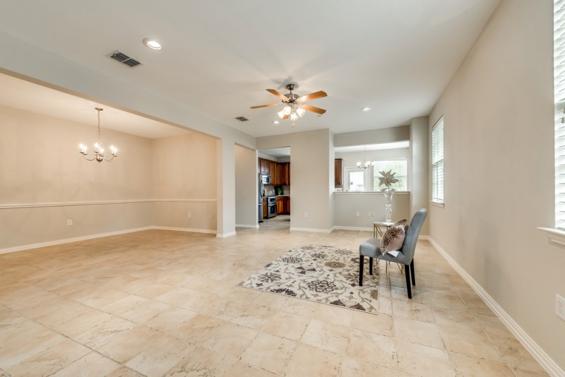    Open Floor Plan Great for Entertaining 