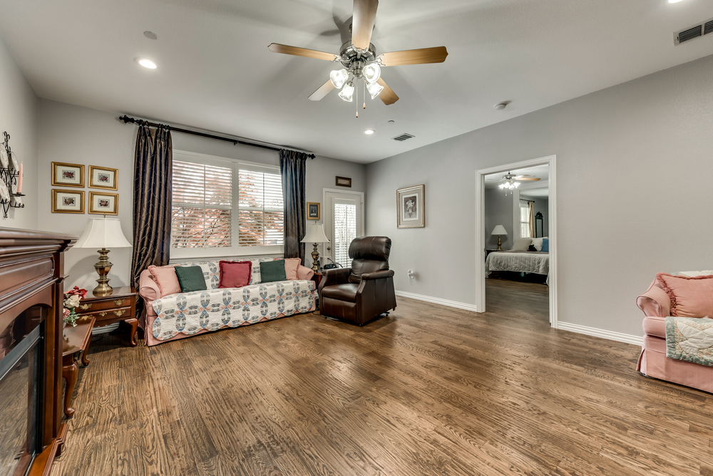    Inviting Family Room 