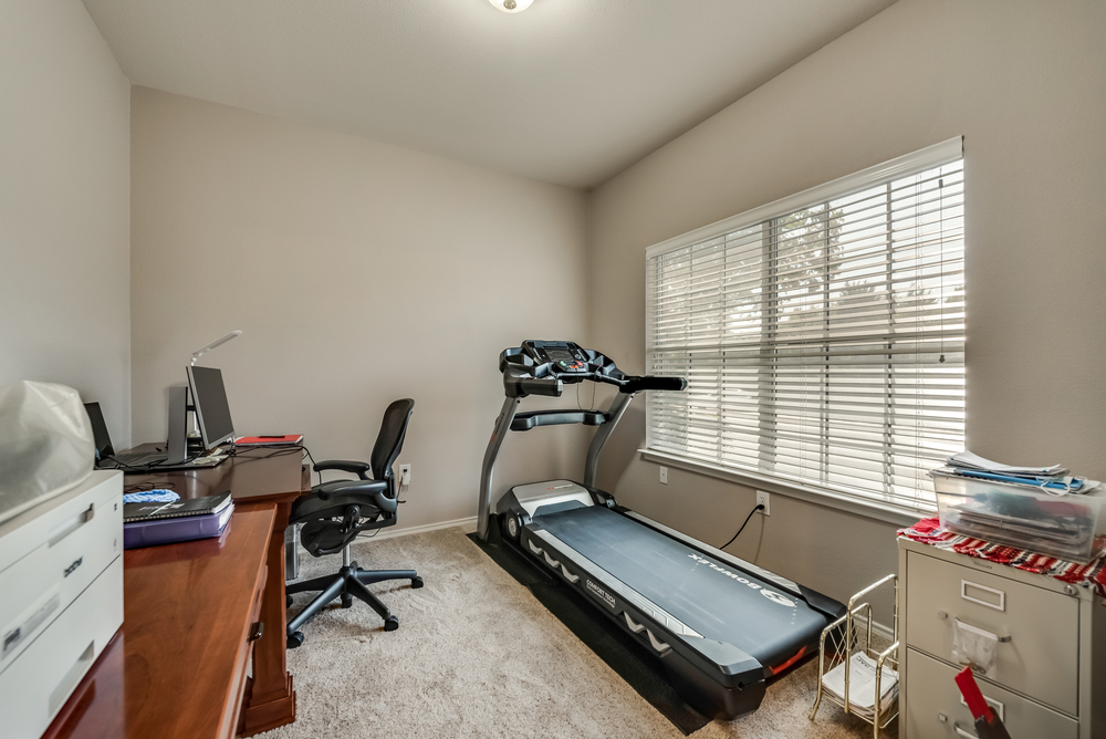    Art Niche Study or Exercise Room 