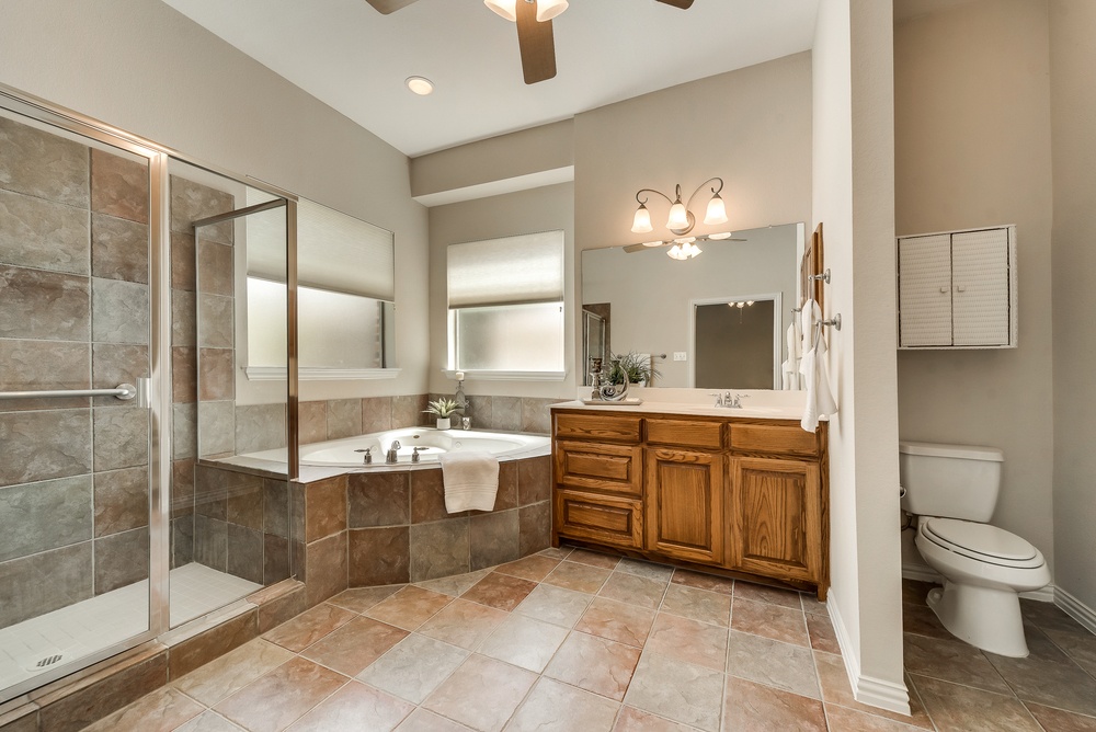    Master Bath 