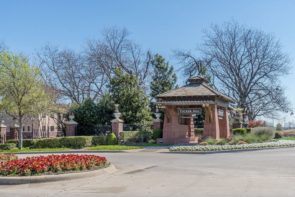    Tucker Hill Entrance 