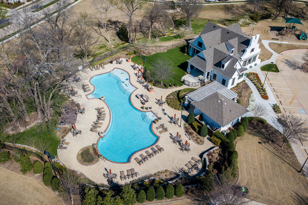    Tucker Hill Community Pool and Clubhouse 