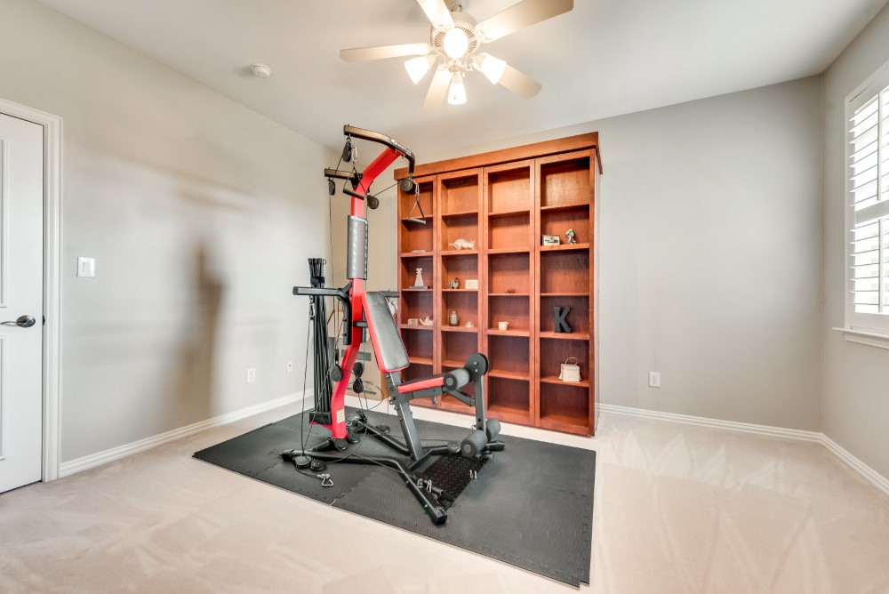    Bedroom with walk in closet 