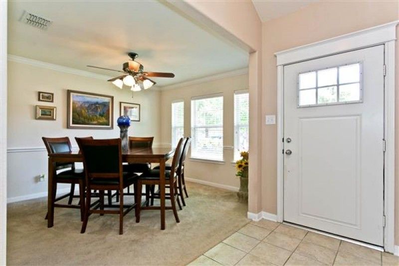    Tiled Foyer 