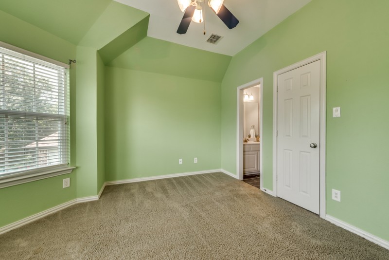    Secondary Bedroom with Jack and Jill Bathroom 