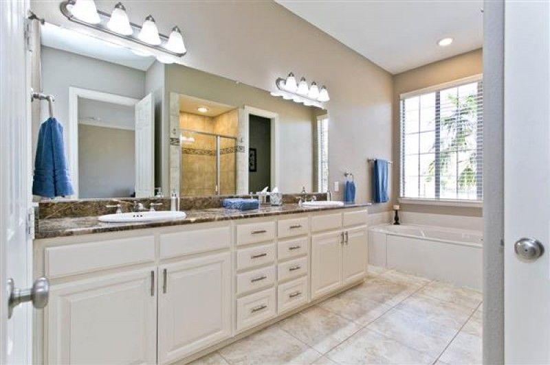 mm   Master Bath 