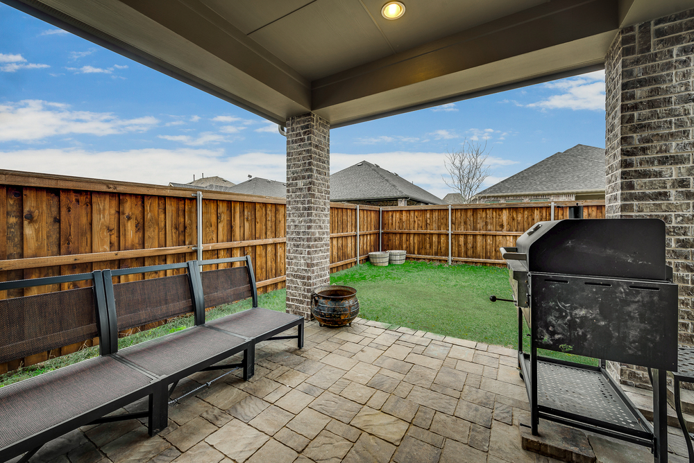    Covered Back Patio 