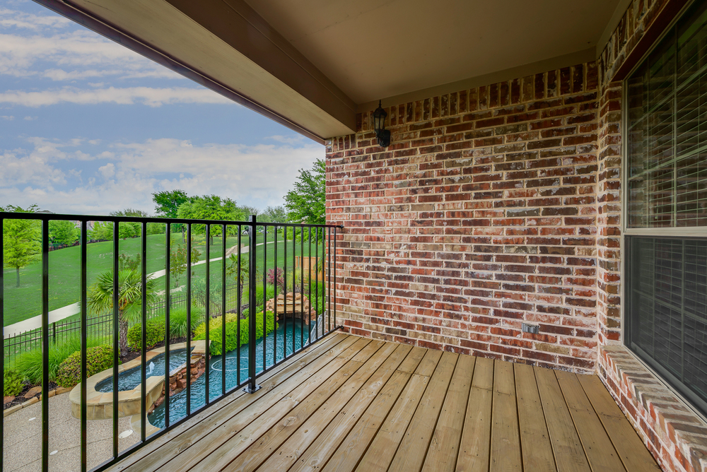    Second Floor Balcony with Amazing Views 