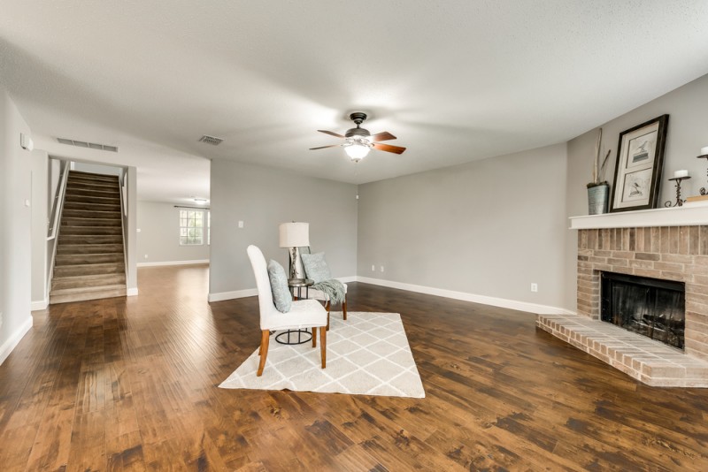    Inviting Family Room 