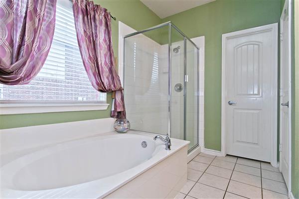    Master Bath 