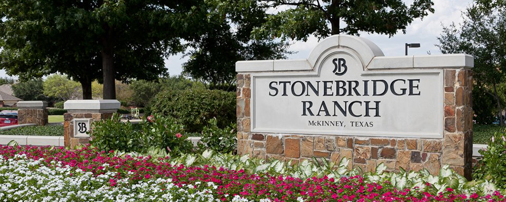 10-stonebridge_entrance