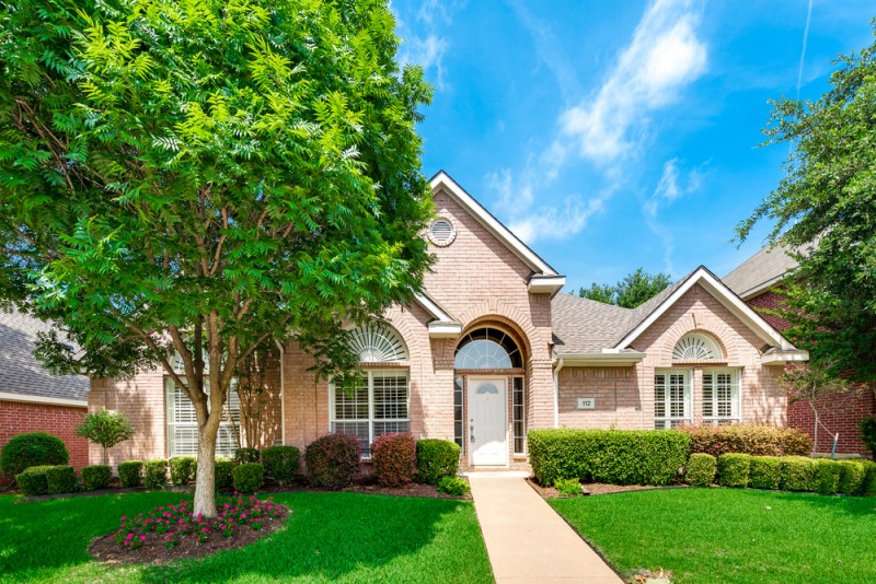 112 Falcon Creek Drive, Falcon Creek, Stonebridge Ranch, Mckinney