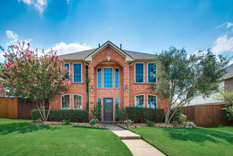 1408 Willow Wood Drive, Oak Hills, Carrollton