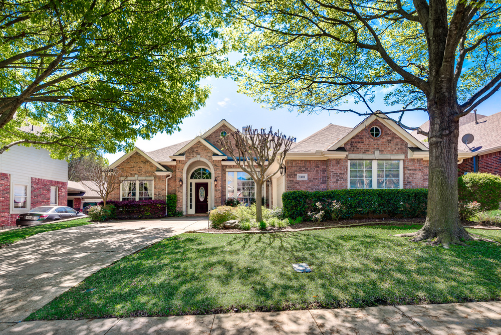 2405 Creek Ridge Drive,	Fawn Hollow, McKinney