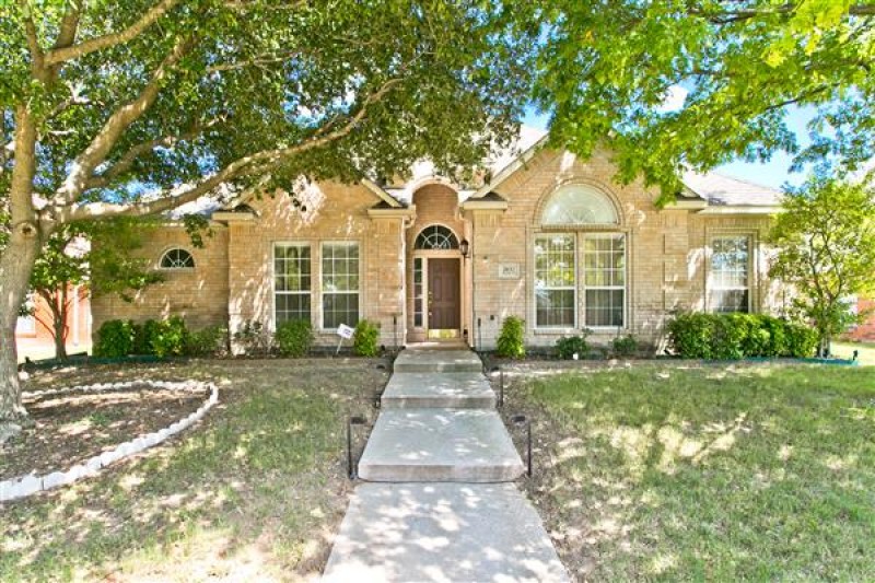 2032 Switzerland Ave, Oakwood Glen, Plano